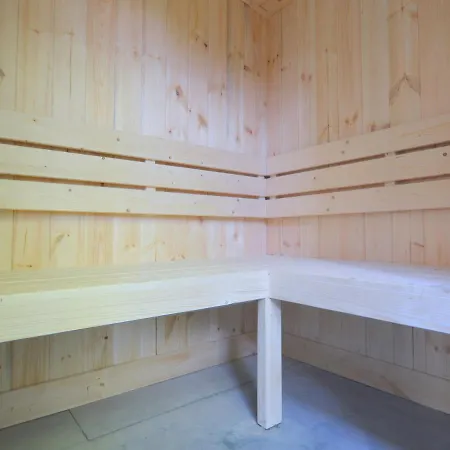 Cozy In With Sauna