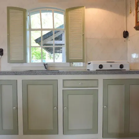 Vakantiehuis Cozy In With Sauna Volkel